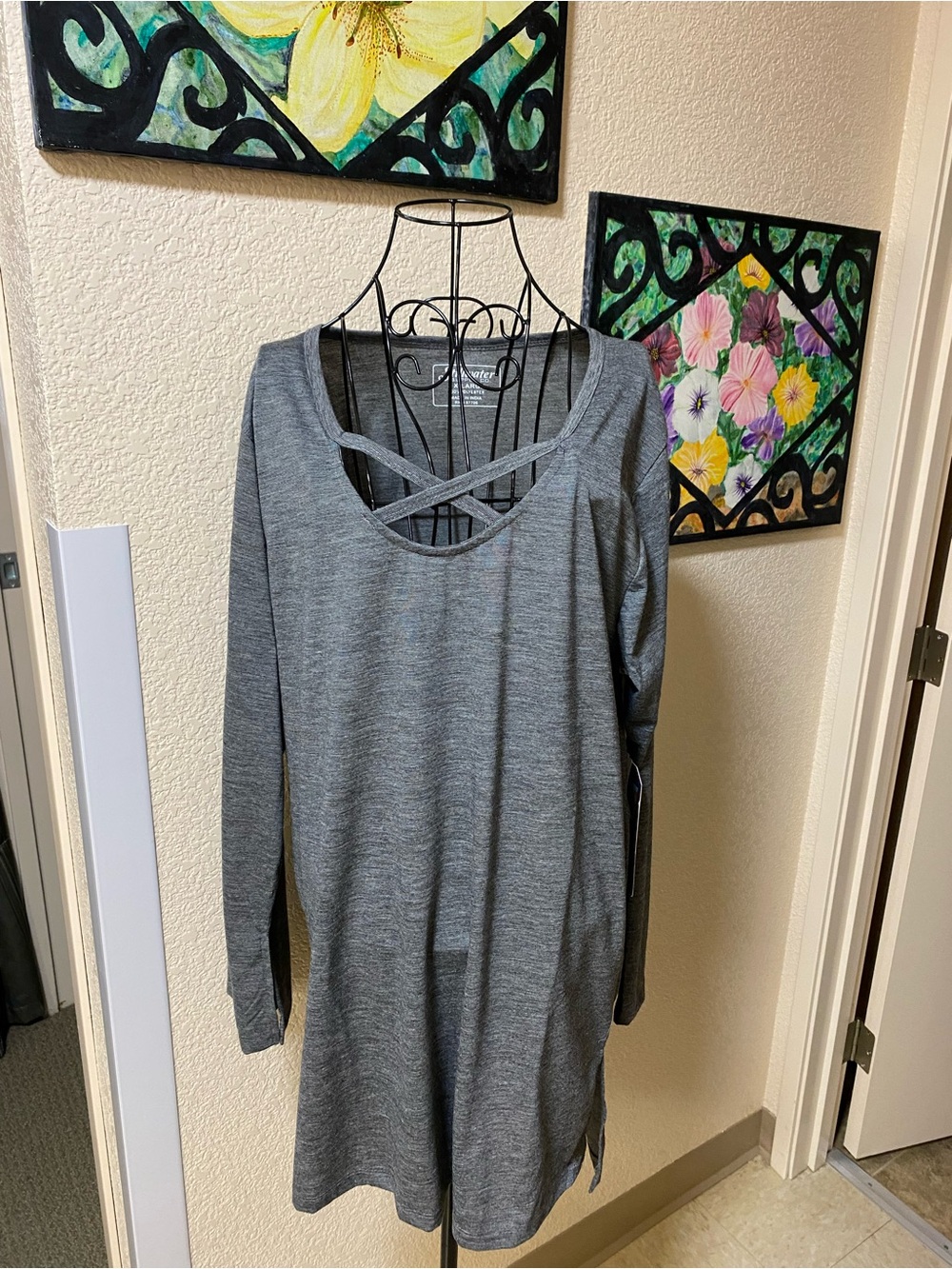 Long Sleeve Crisscross Scoop Neck Mini Dress - Gray